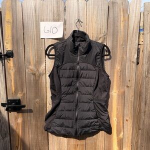 Lululemon Womens Down for It All Vest Size 10